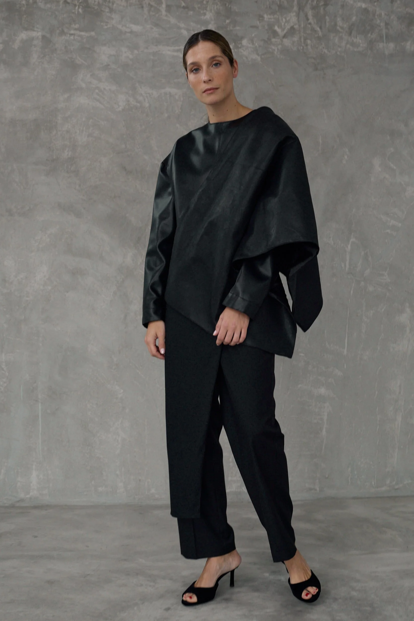 小物 kijimatakayuki LEATHER SCARF (black) THE BLACK LEATHER SCARF — STUDIO CUT